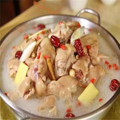 成都養生湯鍋技能操練校園哪里好？湯鍋底料的辨認和配方