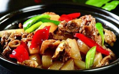 特色砂鍋菜技術培訓多少錢？辣椒醬的制作
