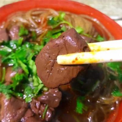 鴨血粉絲技術培訓學校哪里好？湯料制作技巧