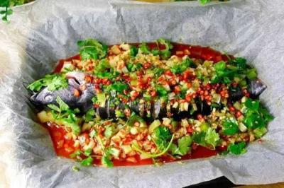 蒜香紙包魚培訓哪里好？蒜香紙包魚的做法