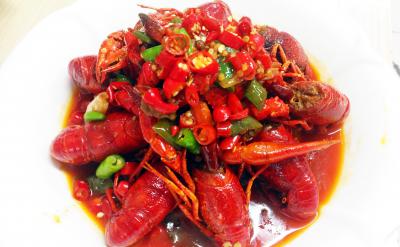 哪里有正宗的小龍蝦技術做法？餐飲培訓學校