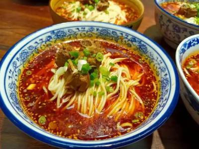 面食技術培訓班哪里學比較好？學各種面食技術培訓